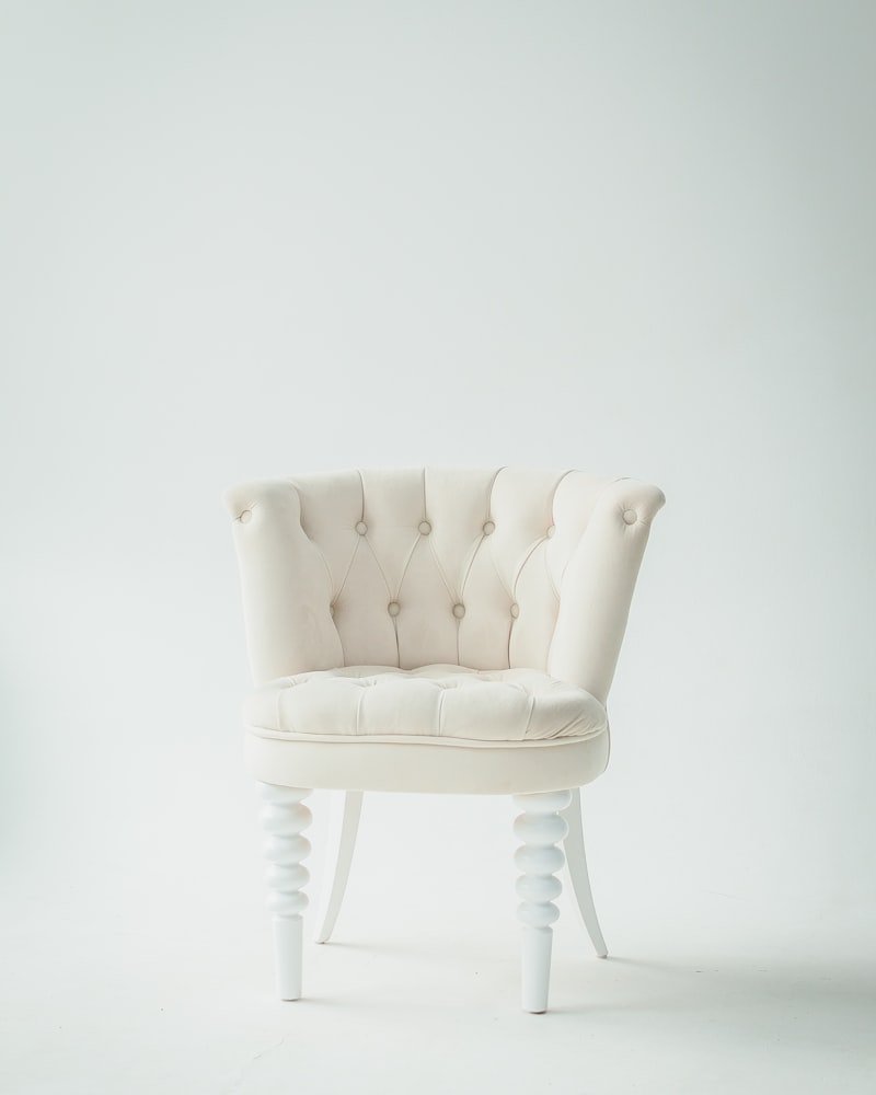 Linea seating collection